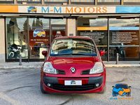 Usata Renault Modus Dynamique 75 CV (55 kW) 2008 Rosso Monovolume