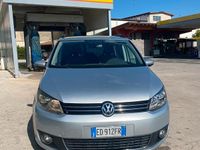 Usata VW Touran 2010 Grigio Monovolume