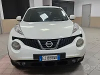 Usata Nissan Juke Tekna 110 CV (80 kW) 2011 Bianco SUV