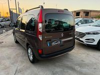 Usata Renault Kangoo LIMITED 90 CV (66 kW) 2016 Grigio scuro Monovolume