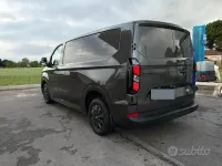 Usata Ford Transit Custom 136 CV (100 kW) 2024 Berlina