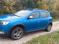 Usata Dacia Sandero Comfort 90 CV (66 kW) 2019 Blu Berlina