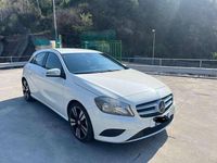 Usata Mercedes A180 Premium 109 CV (80 kW) 2013 Bianco Berlina