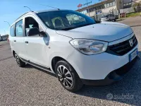 Usata Dacia Lodgy 90 CV (66 kW) 2013 Bianco Monovolume
