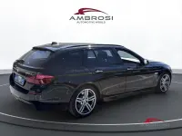 Usata BMW 525 Comfort Edition 218 CV (160 kW) 2014 Nero Station wagon