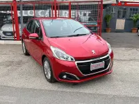 Usata Peugeot 208 Allure 82 CV (60 kW) 2017 Rosso Utilitaria