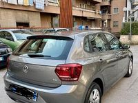 Usata VW Polo 90 CV (66 kW) 2019 Grigio Utilitaria