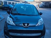 Usata Peugeot 107 Active 68 CV (50 kW) 2009 Grigio Utilitaria