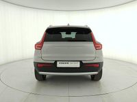Usata Volvo XC40 Core 163 CV (119 kW) 2025 Argento SUV