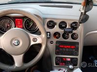 Usata Alfa Romeo 159 150 CV (110 kW) 2005 Blu Berlina