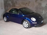 Usata VW New Beetle Cabriolet 86 CV (63 kW) 2008 Blu/azzurro Cabrio