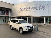 Usata Mitsubishi Pajero Instyle 200 CV (147 kW) 2010 Bianco pastello SUV