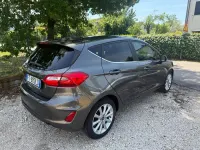 Usata Ford Fiesta 86 CV (63 kW) 2019 Grigio Utilitaria