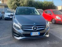 Usata Mercedes B180 Executive 108 CV (79 kW) 2016 Grigio Monovolume