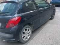Usata Peugeot 207 90 CV (66 kW) 2007 Nero Berlina