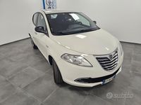 Usata Lancia Ypsilon Platinum 69 CV (50 kW) 2013 Bianco Utilitaria