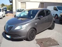 Usata Lancia Ypsilon 69 CV (50 kW) 2013 Grigio Utilitaria