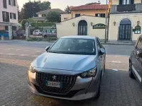 Usata Peugeot 208 101 CV (74 kW) 2020 Grigio Utilitaria
