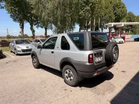 Usata Land Rover Freelander 111 CV (81 kW) 2002 Argento SUV