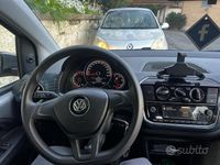 Usata VW up! 60 CV (44 kW) 2017 Grigio Utilitaria