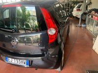 Usata Opel Agila 68 CV (50 kW) 2012 Antracite Monovolume