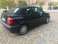 Begagnad VW Golf Cabriolet 101 HK (74 kW) 1998 Svart Cab