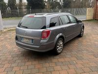 Usata Opel Astra Cosmo 101 CV (74 kW) 2006 Grigio Station wagon