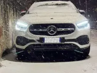 Usata Mercedes GLA200 150 CV (110 kW) 2020 Bianco SUV