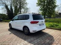 usata VW Touran 1.6 tdi Executive 115cv dsg