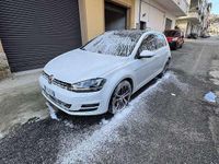 Usata VW Golf VII Highline 110 CV (80 kW) 2015 Berlina