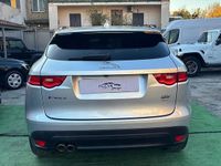 Usata Jaguar F-Pace Portfolio 180 CV (132 kW) 2018 Grigio SUV