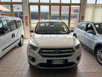 Usata Ford Kuga Titanium 120 CV (88 kW) 2018 Bianco SUV