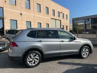 Usata VW Tiguan Allspace Life 150 CV (110 kW) 2022 Argento SUV