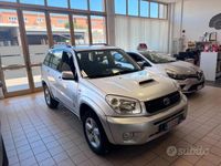 usata Toyota RAV4 RAV 42.0 Tdi D-4D cat 5 porte