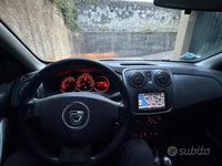 Usata Dacia Sandero Stepway 90 CV (66 kW) 2015 Blu Berlina