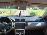 Usata VW Passat 105 CV (77 kW) 2010 Grigio Berlina