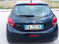 usata Peugeot 208 5p 1.2 puretech t Allure s