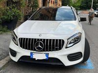 Usata Mercedes GLA200 Premium 136 CV (100 kW) 2017 Bianco SUV