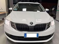Usata Skoda Octavia Ambition 131 CV (96 kW) 2019 Bianco Station wagon