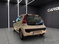 Usata Peugeot 107 54 CV (39 kW) 2010 Bianco Utilitaria