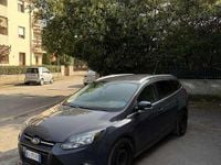 Usata Ford Focus Titanium 116 CV (85 kW) 2011 Blu Station wagon