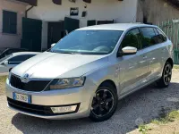 Usata Skoda Rapid Style 105 CV (77 kW) 2015 Grigio Utilitaria