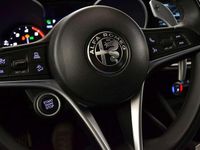 Usata Alfa Romeo Stelvio Super 210 CV (154 kW) 2018 Grigio vesuvio SUV