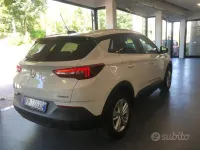 Usata Opel Grandland X 120 CV (88 kW) 2018 Bianco SUV