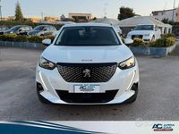 Usata Peugeot 2008 Allure 102 CV (75 kW) 2021 Bianco SUV