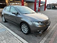 Usata Seat Leon 110 CV (80 kW) 2017 Grigio Berlina
