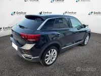 Usata VW T-Roc Advance 116 CV (85 kW) 2019 Nero SUV