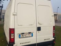 Usata Peugeot Boxer 101 CV (74 kW) 2004 Bianco Furgone