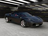 Begagnad Ferrari F430 489 HK (359 kW) 2007 Grå Cab