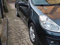 Usata Renault Clio II Luxe 75 CV (55 kW) 2007 Nero Berlina